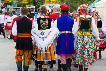 LOCHOW, POLAND -JUNE 25, 2011  The International Folklore Meetings  Kupalnocka  is a festival, which is listed in the calendar of cultural events Mazovia as colorful artists and public meetings devoted to the exploration and promotion of folklore  JUNE 25のeditorial素材
