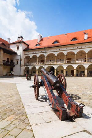 Courtyard of Niepolomice Castle, Poland のeditorial素材