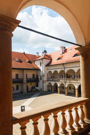 Courtyard of Niepolomice Castle, Poland のeditorial素材