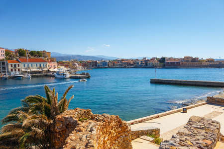 Chania, Crete - 25 Maj, 2016: View of the old port in Chania, Greece. Chania is the second largest city of Crete.のeditorial素材