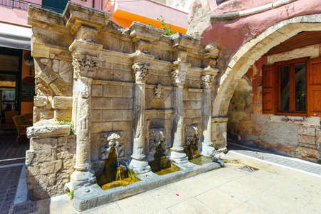 Rethymno, Crete, May 27, 2016: The Rimondi Fountain in the centre of the old town of Rethymnon, Greeceのeditorial素材