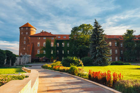 The inner courtyard of Wawel Castle in Cracow, Polandのeditorial素材