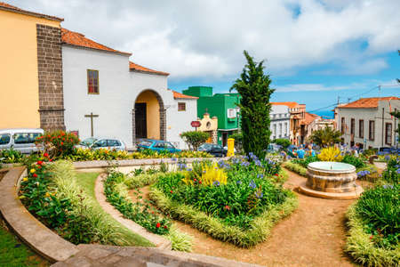La Orotava, Tenerine, Spain, June 11, 2015: Unknown tourists visit La Orotava town, Tenerife, Canary Islandsのeditorial素材