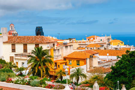 La Orotava, Tenerine, Spain, June 11, 2015: Unknown tourists visit the tropical botanical gardens in La Orotava town, Tenerife, Canary Islandsのeditorial素材