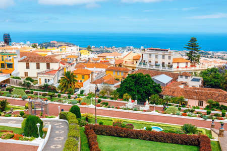 La Orotava, Tenerine, Spain, June 11, 2015: Unknown tourists visit the tropical botanical gardens in La Orotava town, Tenerife, Canary Islandsのeditorial素材