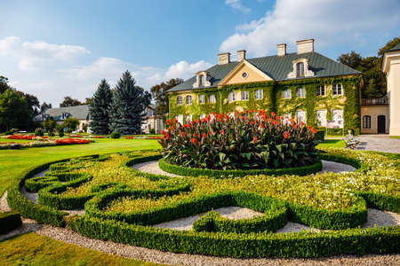KOZLOWKA, POLAND, August 31, 2018: Zamoyski Palace in Kozlowka. It is a large rococo and neoclassical palace complex located in Kozlowka near Lublin in eastern Polandのeditorial素材