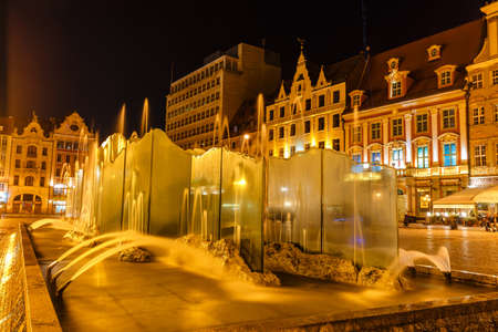 Wroclaw, Poland, October 06, 2018: Wroclaw old city with fountain at night, Polandのeditorial素材