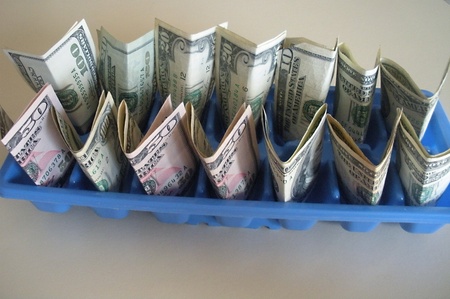 LEWISTON/IDAHO/USA _ US Dollars various in paper notes 14 March 2011       のeditorial素材