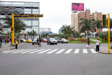 LIMA, PERU - SEP 08TH 2019: Traffic view in the city of Lima, Peruのeditorial素材