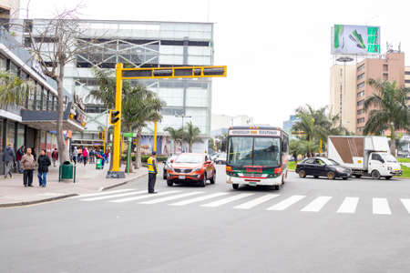 LIMA, PERU - SEP 08TH 2019: Traffic view in the city of Lima, Peruのeditorial素材