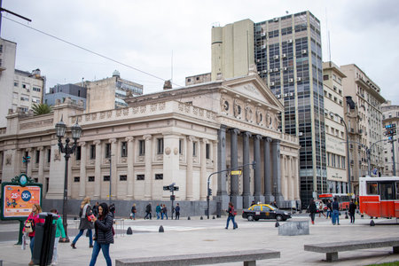BUENOS AIRES - 15TH OCT 2019: People walking through the streets of the city of Buenos Aires in Argentina.のeditorial素材