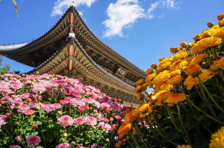 Temple in Seoul Korea.のeditorial素材