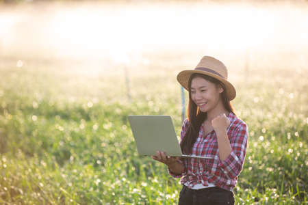 Inspection of aromatic garden quality by farmers using modern agricultural technology concepts.の写真素材