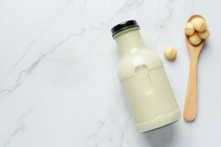macadamia white milk ready to serveの写真素材