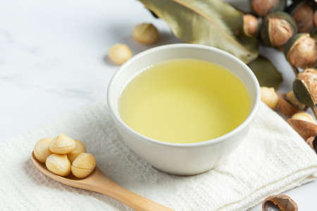 macadamia oil for relaxing treatmentの写真素材