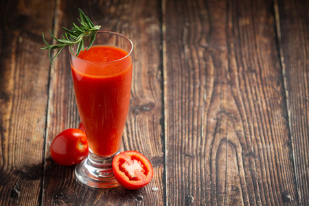 fresh tomato juice ready to serveの写真素材