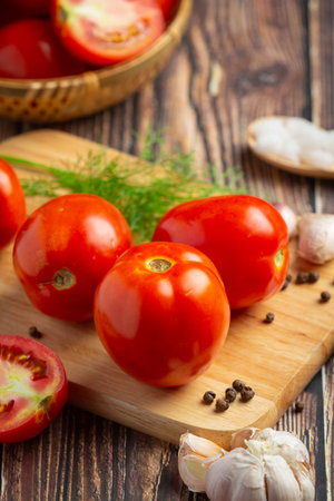 fresh tomatoes ready to cookの写真素材
