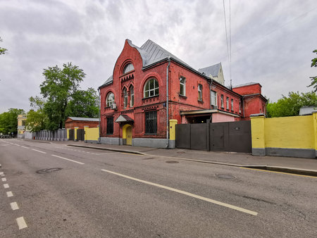 Moscow. Russia. May 30, 2022. An old red brick mortuary building on a city street. View of the mortuary of the Medical University on Rossolimo Street in Moscow.のeditorial素材