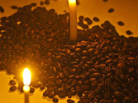 Coffee beans and candlelightの写真素材