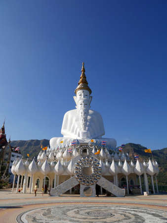 White 5 Buddha statue at Wat Phra That Pha Son Kaew temple in Phetchabun Thailandのeditorial素材