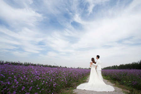 Romantic Lavender wedding coupleの写真素材
