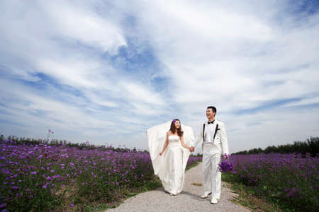 Romantic Lavender wedding coupleの写真素材