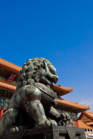 Lion statue in the Imperial Palaceのeditorial素材