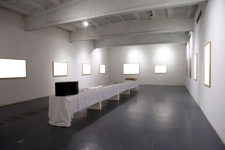 exhibition frameのeditorial素材