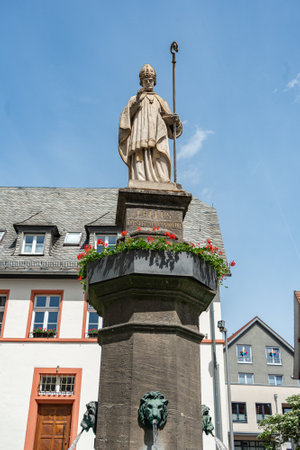 Stone Statue of Religious Figure on Fountain withの写真素材