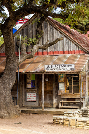 LUCKENBACH, TX - JANUARY 11, 2018 -  The oldest building in town serving as a combination post office, general store, souvenir shop  and saloon.のeditorial素材
