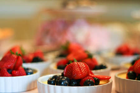 Creme Brulee with berries の写真素材