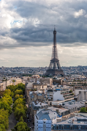 Eiffel Tower under the cloudsのeditorial素材