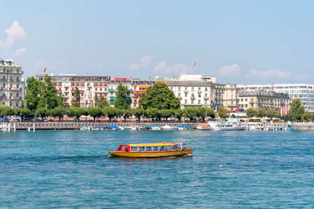 Lake Zurich scenery, Switzerlandのeditorial素材