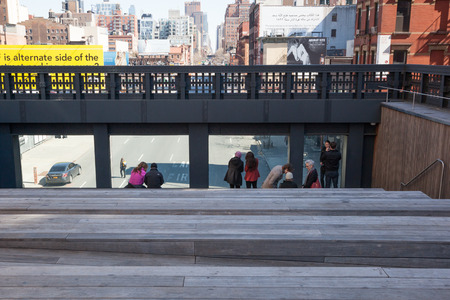 NEW YORK - APRIL 6:  People enjoy New York's High Line Park on a warm spring day.  Photo taken April 6, 2014.のeditorial素材