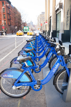 NEW YORK - APRIL 6:   Bicycles from Citibank's Citibike bicycle share program await riders in New York City. Photo taken April 6, 2014.のeditorial素材
