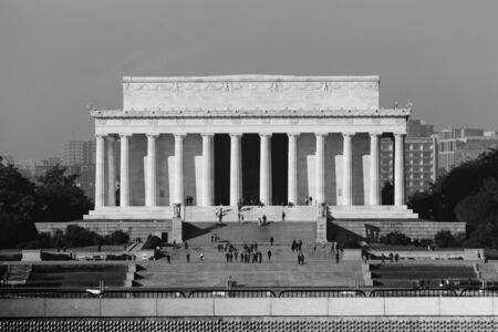 Washington DC - December 6, 2015:  Tourists can be seen on the steps of the Lincoln Memorialのeditorial素材