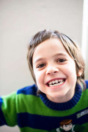 child makes grimaces