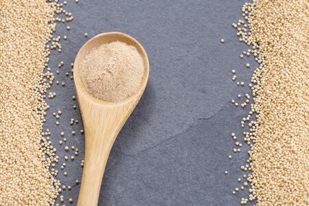 Amaranth seeds and powder - Amaranthusの写真素材