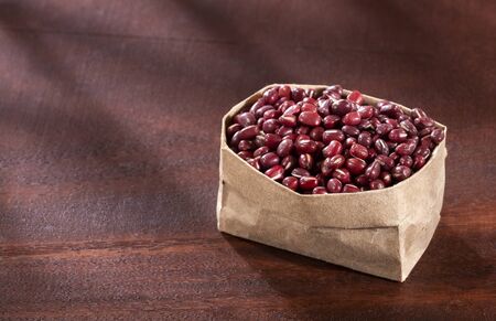Vigna angularis - Adzuki organic bean in paper bagの写真素材