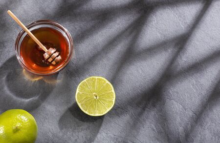 Bee honey and lemon for home remedyの写真素材