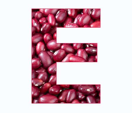 E, Letter of the Alphabet - Red adzuki bean - Phaseolus vulgarisの写真素材