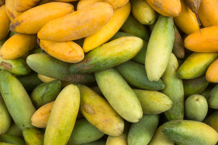Passiflora tripartita - Curubas organic fruits in the traditional Colombian market