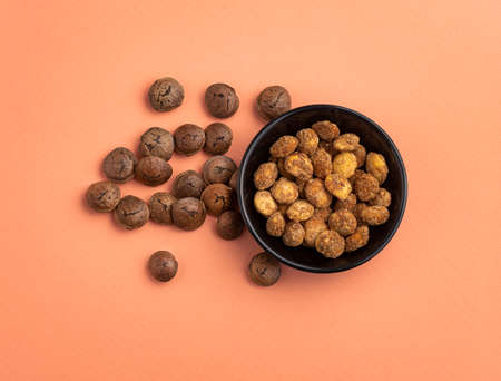 Plukenetia volubilis - Dried seeds of sacha inchi