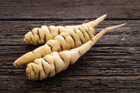 Organic cubios - Colombian tuber. Tropaeolum tuberosum.