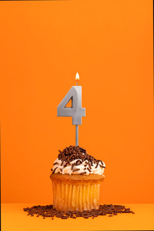 Number 4 candle - cupcake