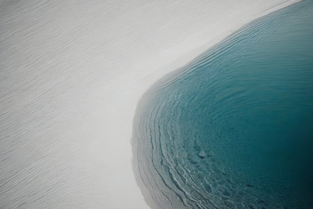 Seaside beach and blue water sceneの素材