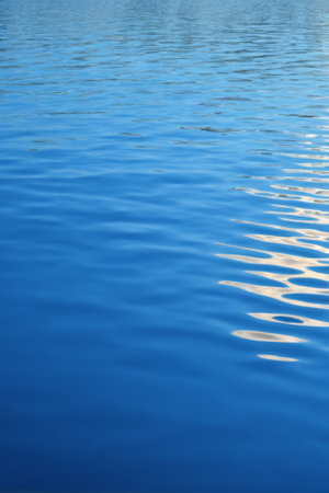 Blue water surface sparkling sceneの素材