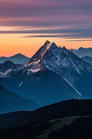 Snow Mountain Sunrise Natural Sceneryの素材