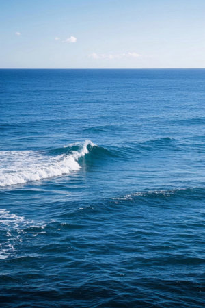 The blue ocean's surging wavesの素材