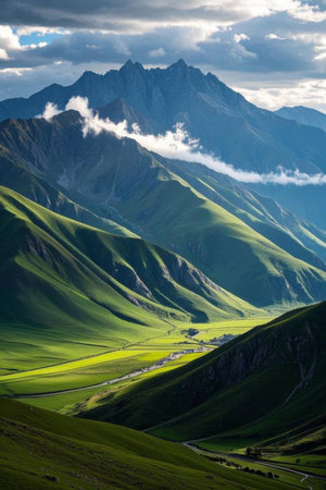 Mountain Green Valley Natural Sceneryの素材